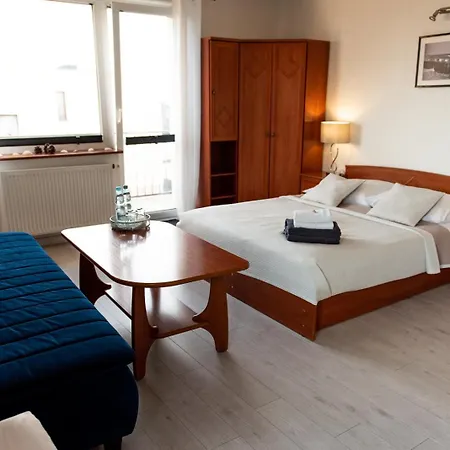 Plazowa 6 * Rewa