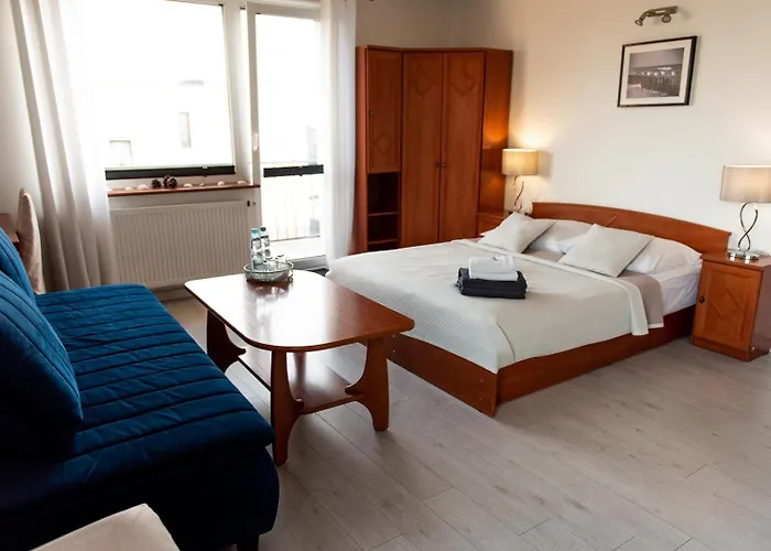 Plazowa 6 * ريوا